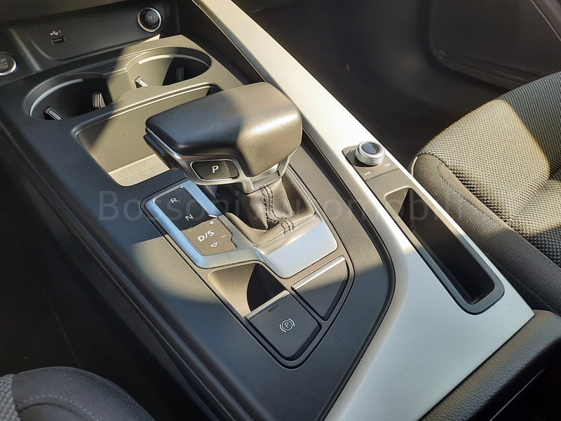 13 - Audi A4 avant 30 2.0 tdi mhev 136cv business advanced s tronic