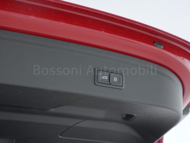 37 - Audi A3 allstreet 2.0 tdi 150cv identity contrast s tronic