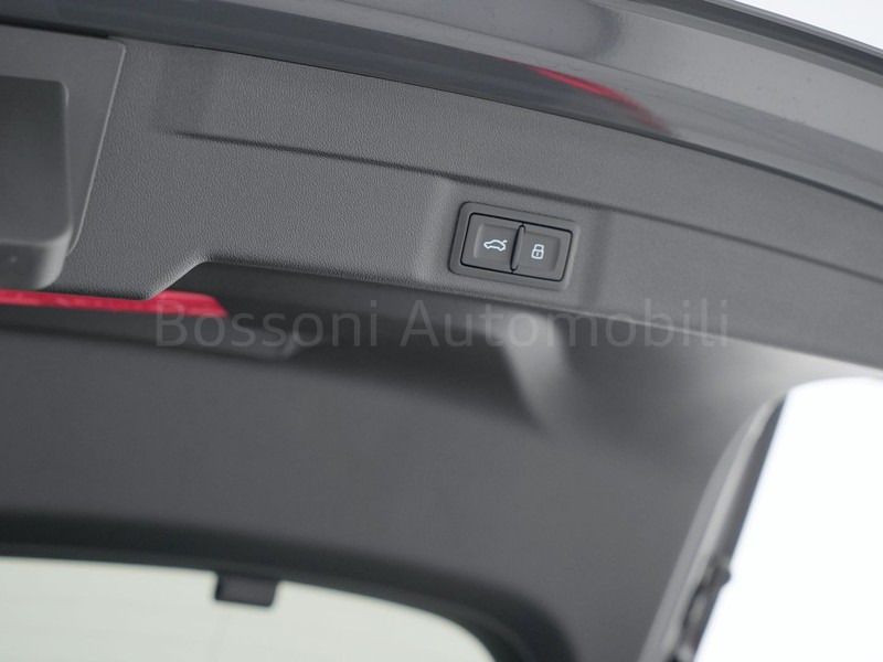 43 - Audi A5 berlina 2.0 tdi mhev+ 204cv launch edition one quattro s tronic