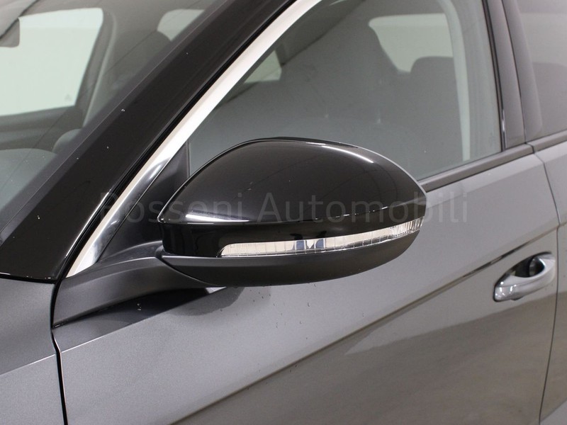 31 - Volkswagen T-Roc 1.5 tsi act edition plus dsg