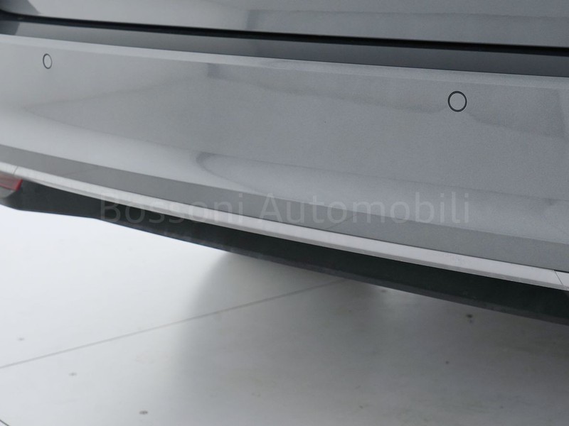 43 - Skoda Superb wagon 2.0 tdi evo 150cv laurin&klement dsg