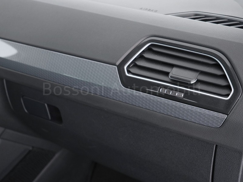 19 - Volkswagen Tiguan 1.5 tsi act 130cv life