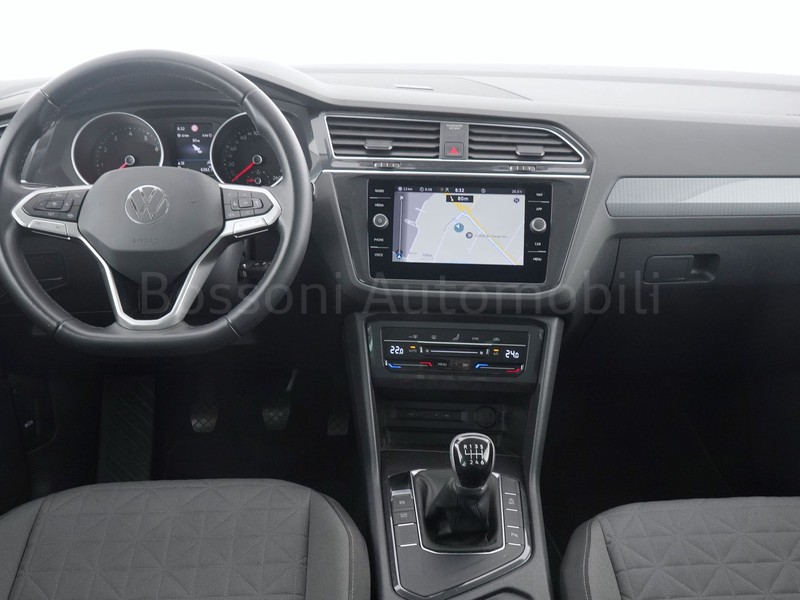 7 - Volkswagen Tiguan 1.5 tsi act 130cv life
