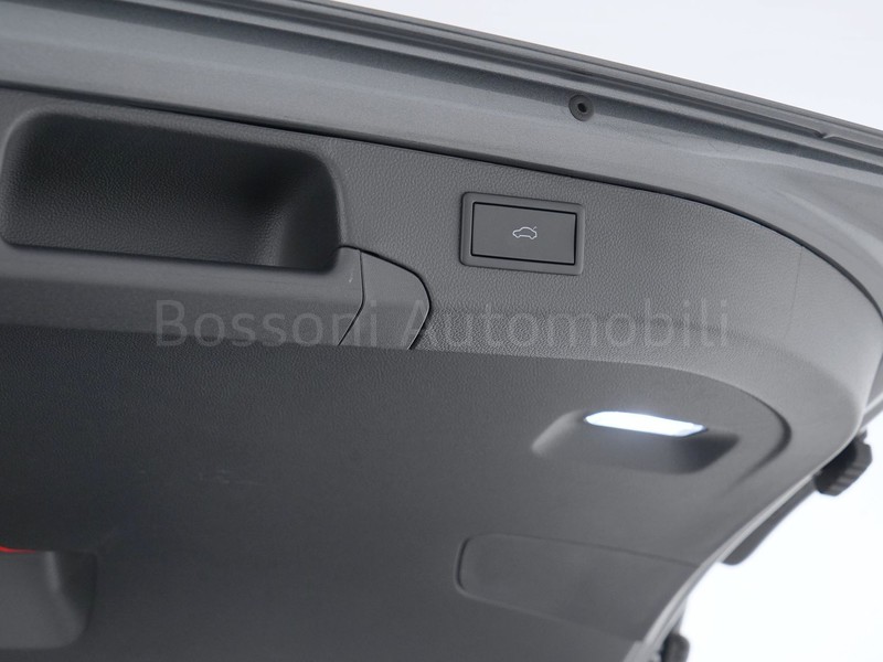 43 - Skoda Superb wagon 2.0 tdi evo 150cv laurin&klement dsg