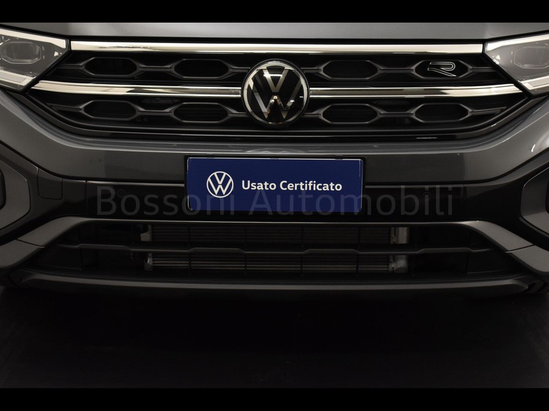 13 - Volkswagen T-Roc 1.5 tsi act r line dsg