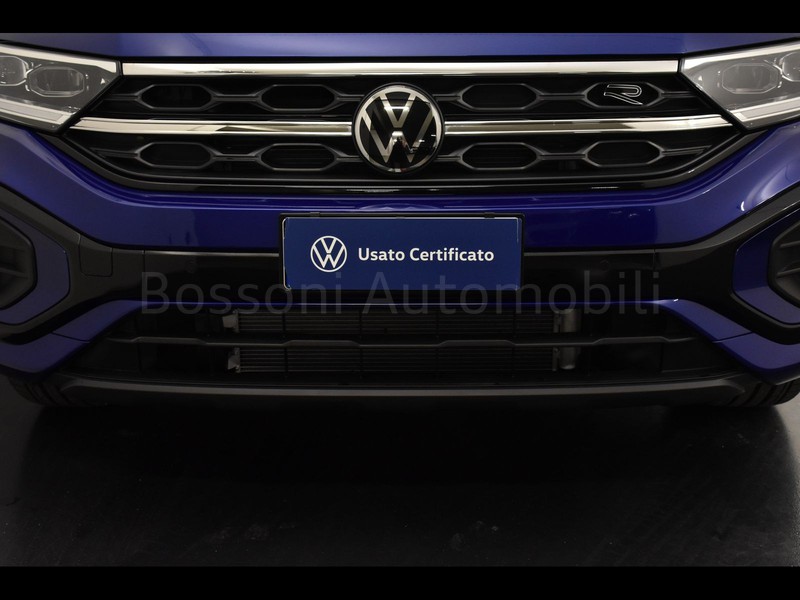 13 - Volkswagen T-Roc 1.0 tsi 115cv r-line plus