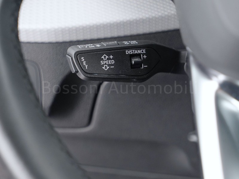 25 - Audi Q2 30 2.0 tdi s line edition s tronic