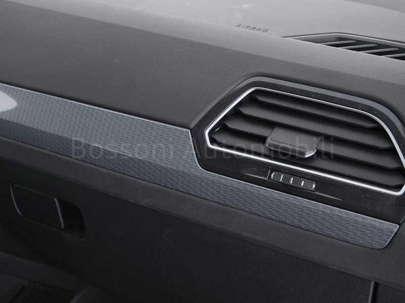 19 - Volkswagen Tiguan 1.5 tsi act 150cv life dsg