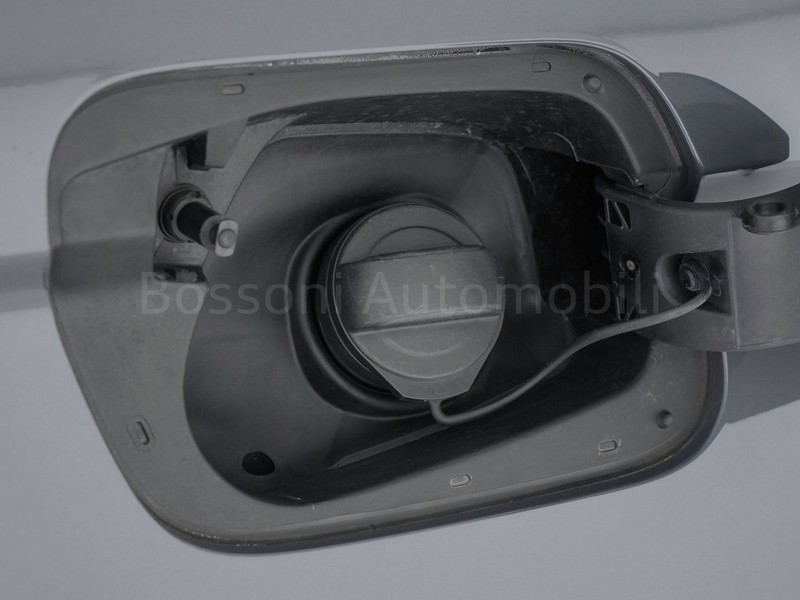 31 - Volkswagen Tiguan 1.5 tsi act 130cv life