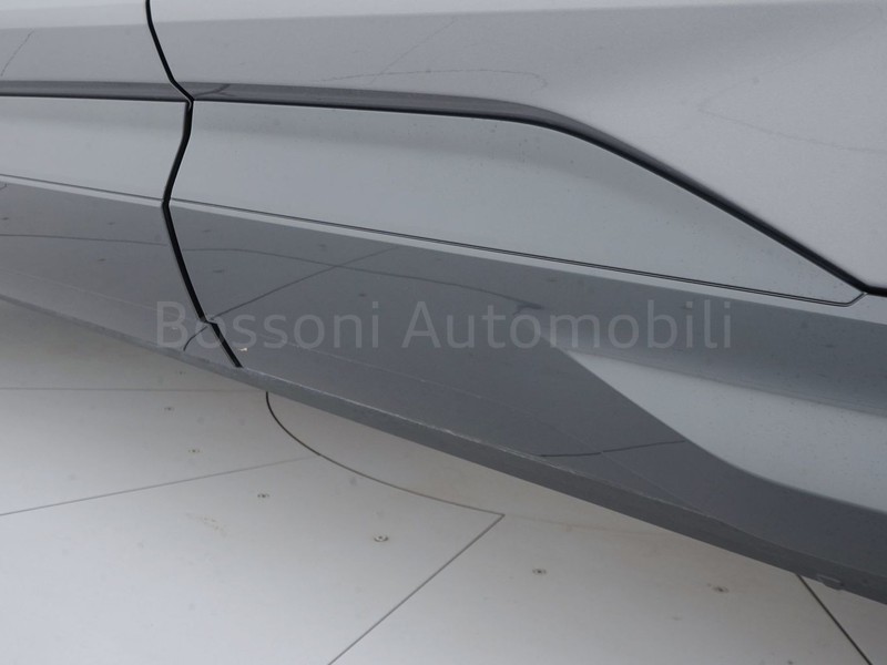 37 - Audi Q4 e-tron 45 business advanced