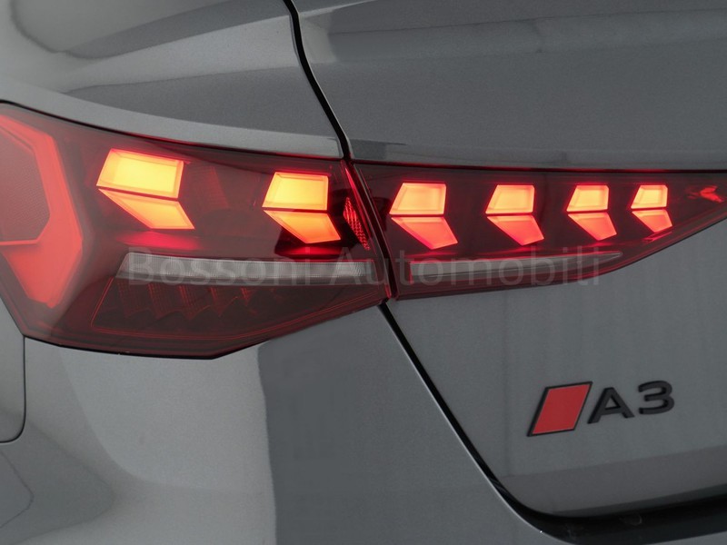 7 - Audi A3 sedan 2.0 tdi 150cv s line edition s tronic