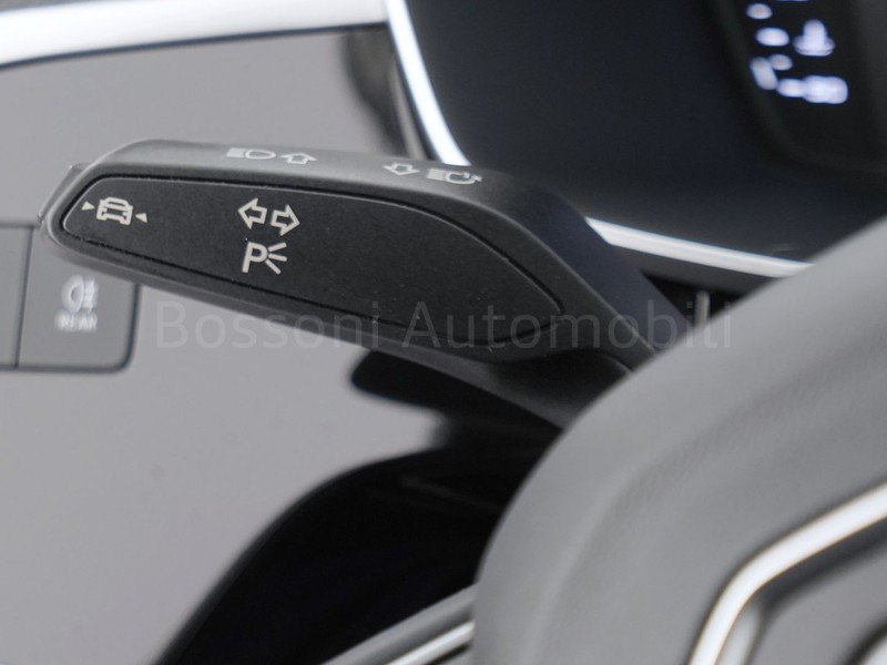 25 - Audi Q3 sportback 35 1.5 tfsi mhev 150cv s line edition s tronic