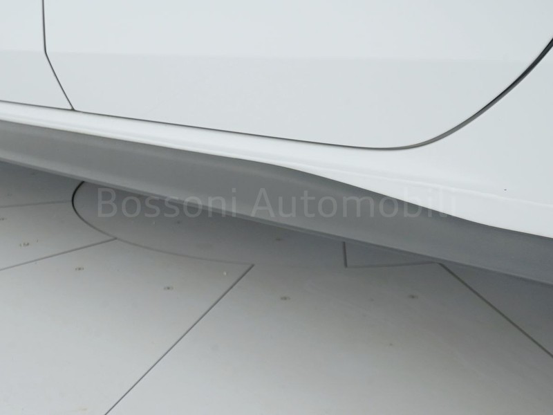 43 - Volkswagen Golf 2.0 tdi 200cv gtd dsg