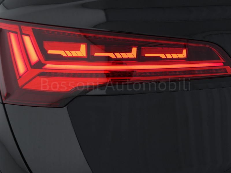 7 - Audi Q5 sportback 40 2.0 tdi mhev 12v s line quattro s tronic