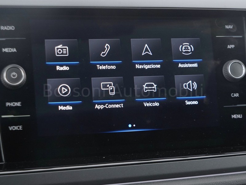 31 - Volkswagen Taigo 1.0 tsi 110cv r-line