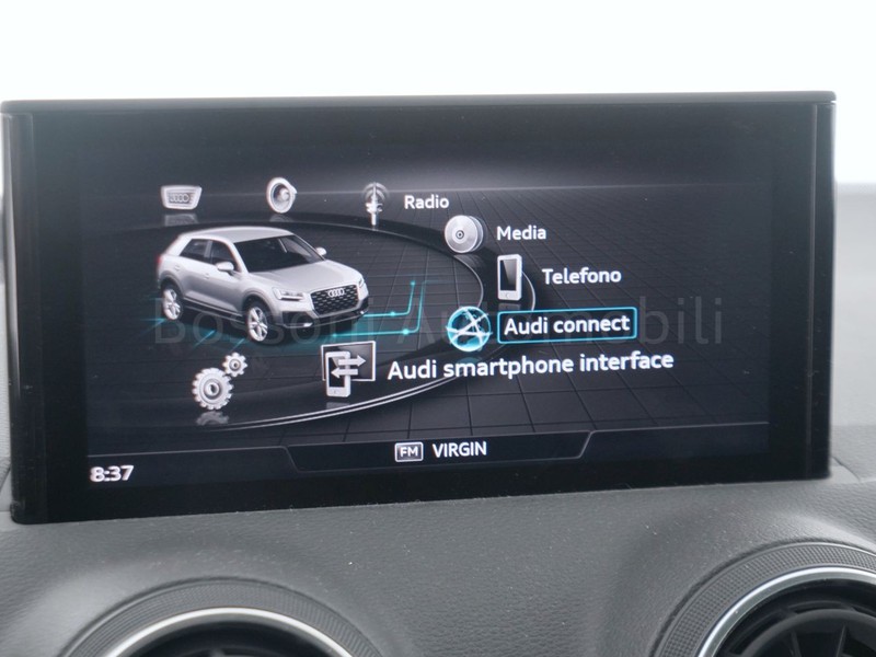 25 - Audi Q2 35 1.5 tfsi admired s tronic