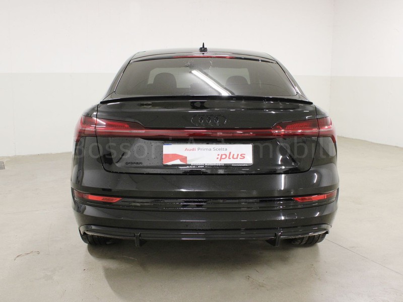13 - Audi e-tron sportback 55 evolution quattro cvt