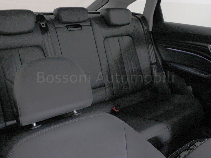 19 - Audi e-tron sportback 55 evolution quattro cvt