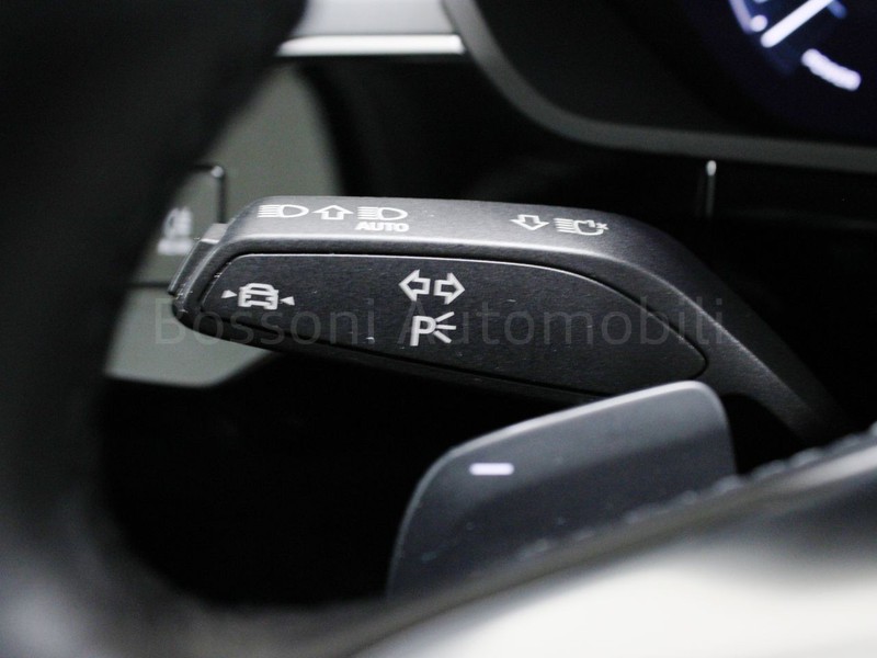 25 - Audi e-tron sportback 55 evolution quattro cvt