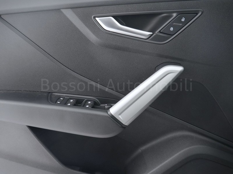 13 - Audi Q2 30 1.0 tfsi 116cv business