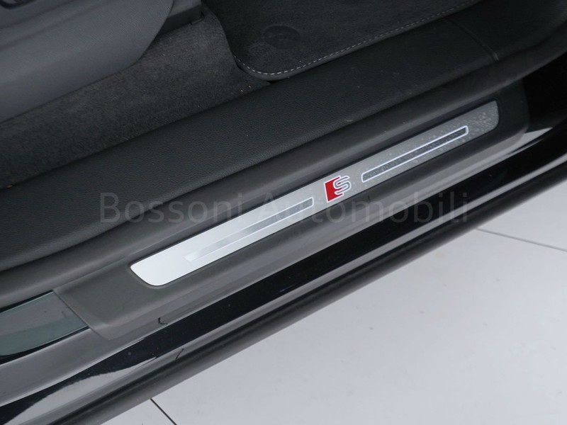 19 - Audi Q8 3.0 v6 tdi mhev 286cv s line edition quattro tiptronic