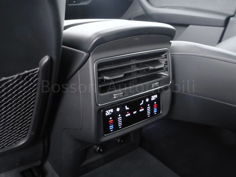 31 - Audi Q8 3.0 v6 tdi mhev 286cv s line edition quattro tiptronic