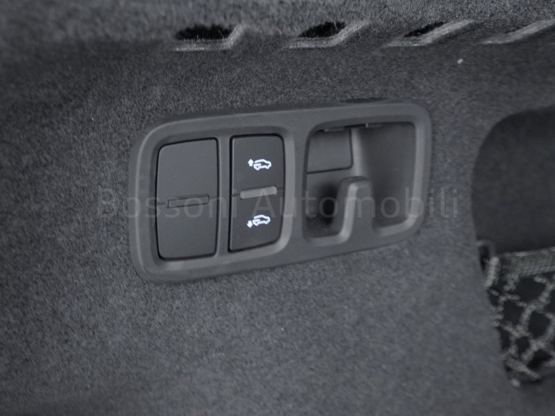 37 - Audi Q8 3.0 v6 tdi mhev 286cv s line edition quattro tiptronic