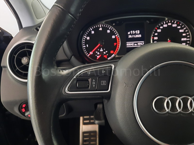 13 - Audi A1 sportback 1.0 tfsi ultra 95cv admired