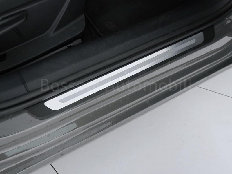 19 - Audi A5 avant 2.0 tdi mhev+ 204cv business advanced