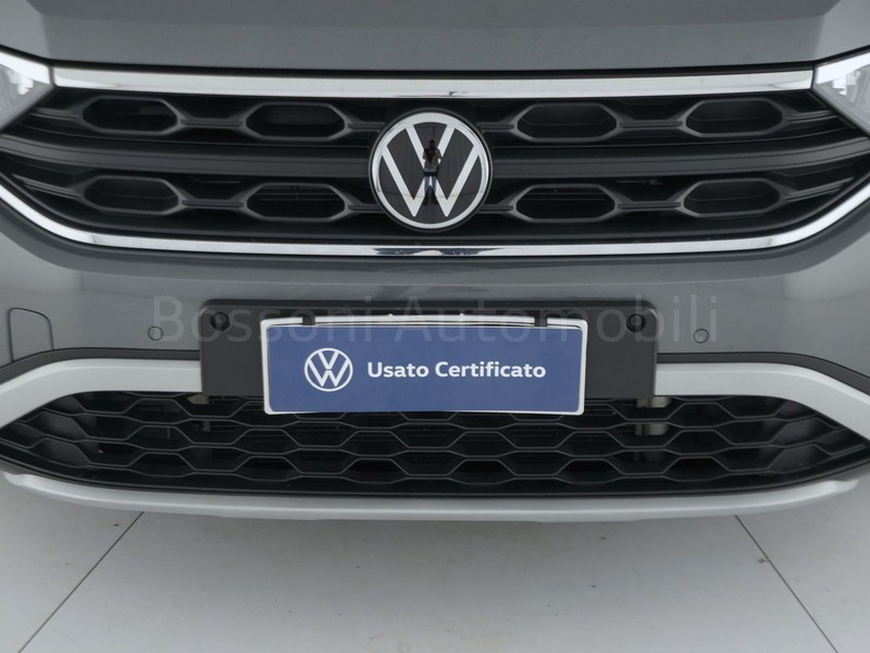 13 - Volkswagen T-Roc 2.0 tdi scr 150cv life dsg