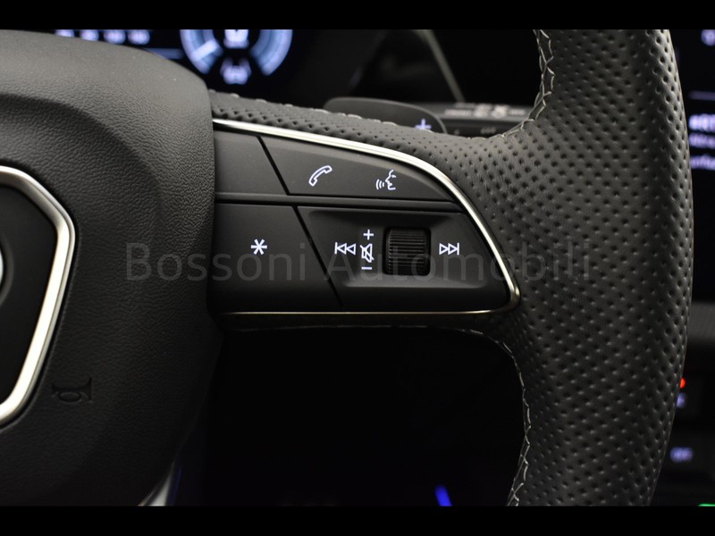 7 - Audi A3 sportback 1.5 tfsi e 272cv s line edition s tronic