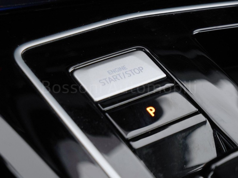 25 - Volkswagen Golf 2.0 tdi scr 150cv style dsg