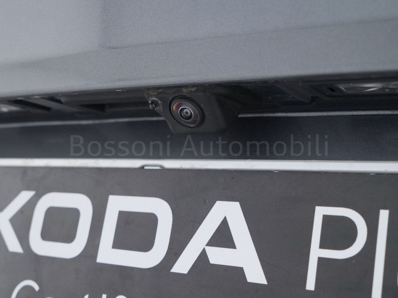 37 - Skoda Superb wagon 2.0 tdi evo 150cv selection dsg