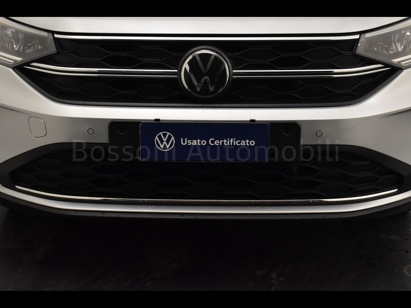 13 - Volkswagen Taigo 1.0 tsi 115cv life