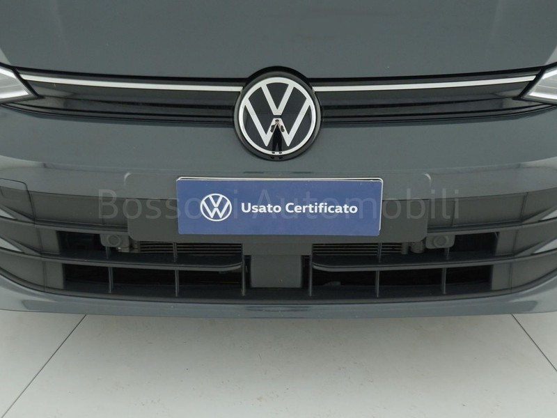 13 - Volkswagen Golf 2.0 tdi scr 115cv life