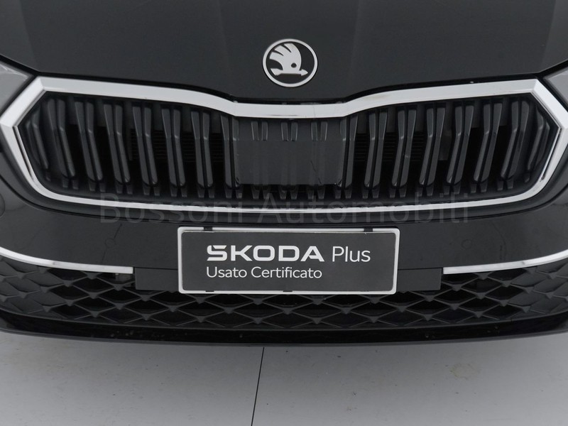 13 - Skoda Octavia wagon 2.0 tdi 150cv executive dsg