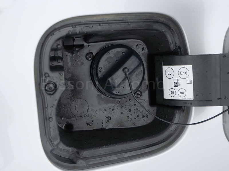 31 - Renault Captur 0.9 tce 90cv business e6d