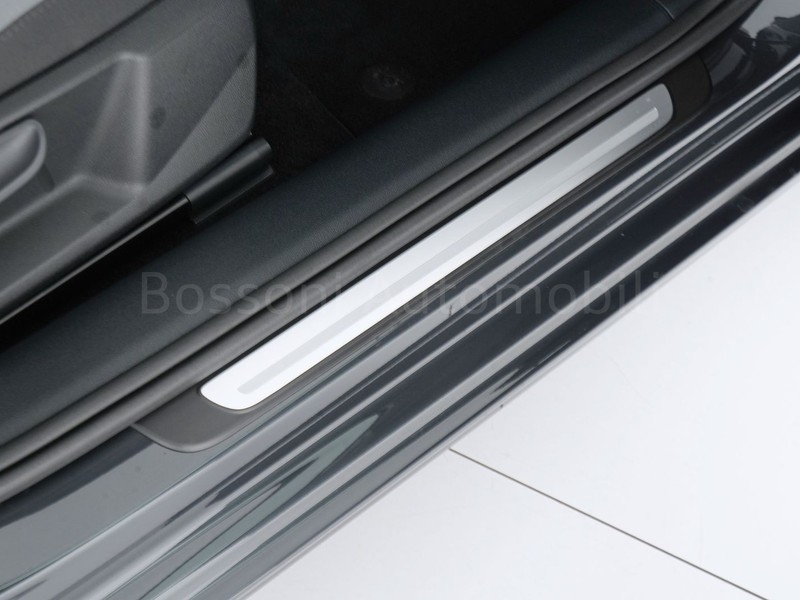 19 - Audi A1 sportback 30 1.0 tfsi 116cv business