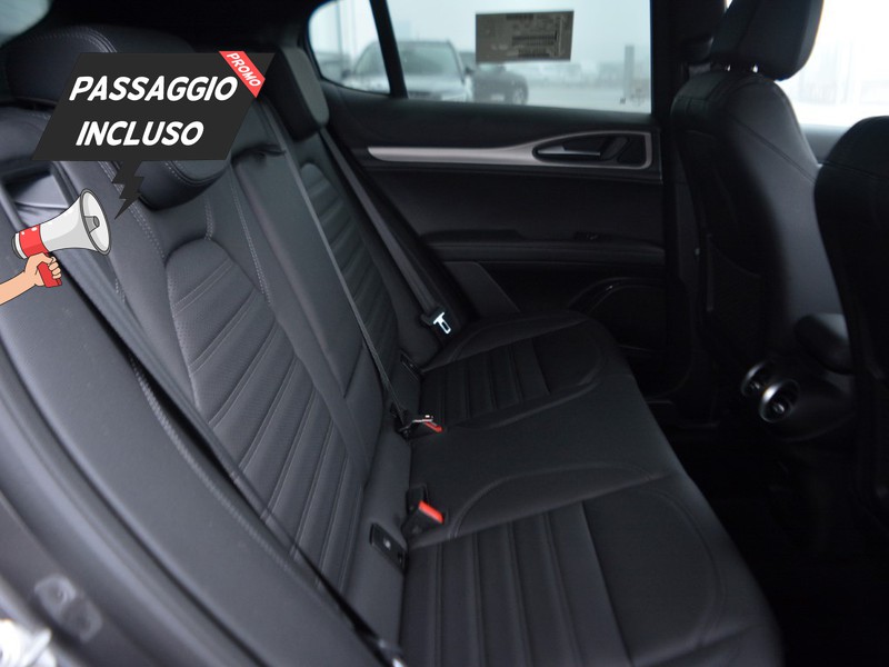 7 - Alfa Romeo Stelvio 2.2 turbo 210cv veloce q4 at8