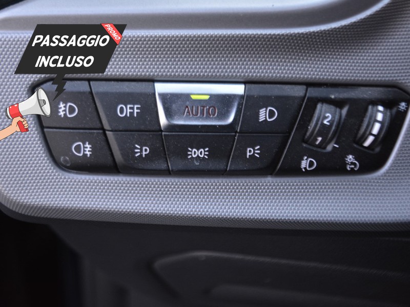 13 - BMW Serie 1 5 porte 116d scr business advantage dct