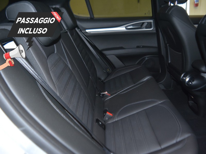 7 - Alfa Romeo Stelvio 2.2 turbo 210cv veloce q4 at8