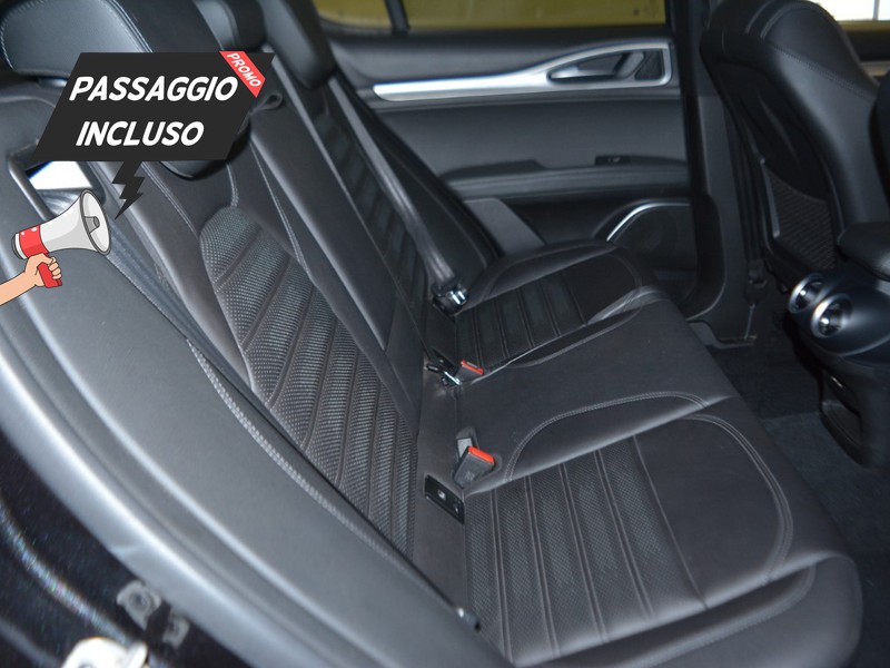 7 - Alfa Romeo Stelvio 2.2 turbo 210cv veloce q4 at8