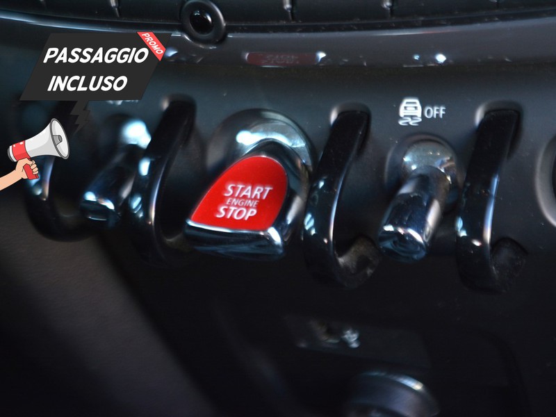 19 - Mini Countryman 1.5 twin power turbo one d business steptronic my18