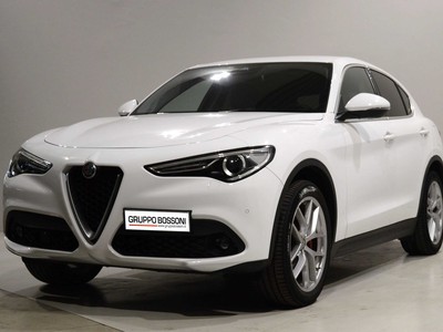 Alfa Romeo Stelvio 2.2 t executive q4 210cv auto my19