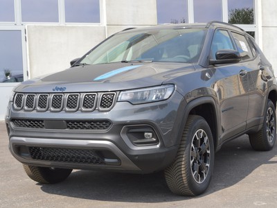 Jeep Compass 1.3 turbo t4 phev trailhawk 4xe at6