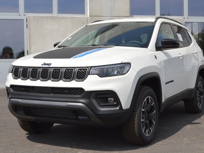 Jeep Compass 1.3 turbo t4 phev trailhawk 4xe at6