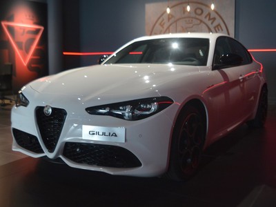 Alfa Romeo Giulia 2.2 turbo 210cv veloce q4 at8