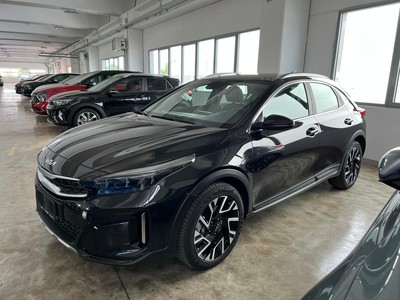 Kia Xceed 1.5 t-gdi mhev 140cv business mt