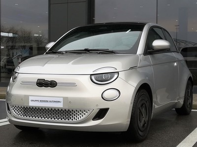 Fiat 500 500e 42 kwh giorgio armani