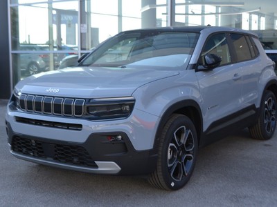 Jeep Avenger 1.2 turbo e-hybrid mhev 110cv summit fwd edct6